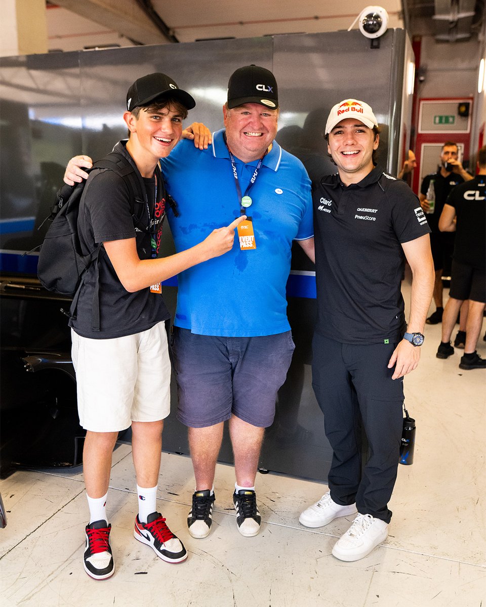 EuropeanLMS's tweet image. Double the Fittipaldi, double the fun at Imola! 🔥
@enzofitti and @PiFitti made the VIP Garage Tour extra special, giving four lucky fans an unforgettable behind-the-scenes experience on Sunday morning.
Who would you love to meet for the next garage tour at Spa-Francorchamps?…