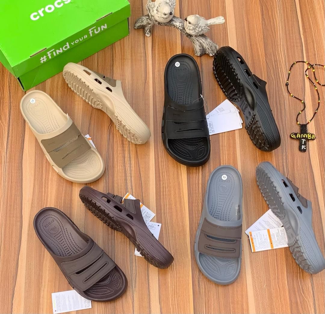 Crocs Slides 

Price: ₦17,000
Location kaduna, nationwide delivery 
☎️ 07069968805
Or WhatsApp