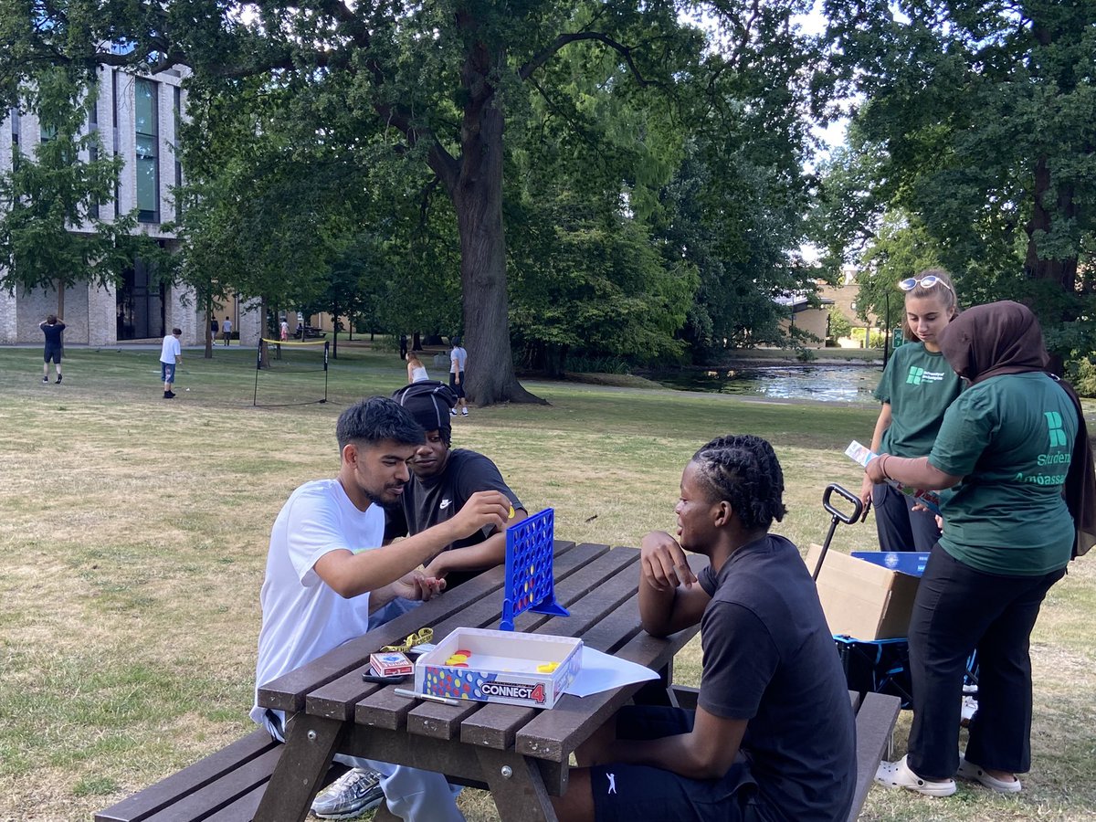 AimHigherLSouth's tweet image. Fantastic campus tour with Student Ambassadors & some lawn games. We鈥檙e having a great time at our Cultural Capital Residential!