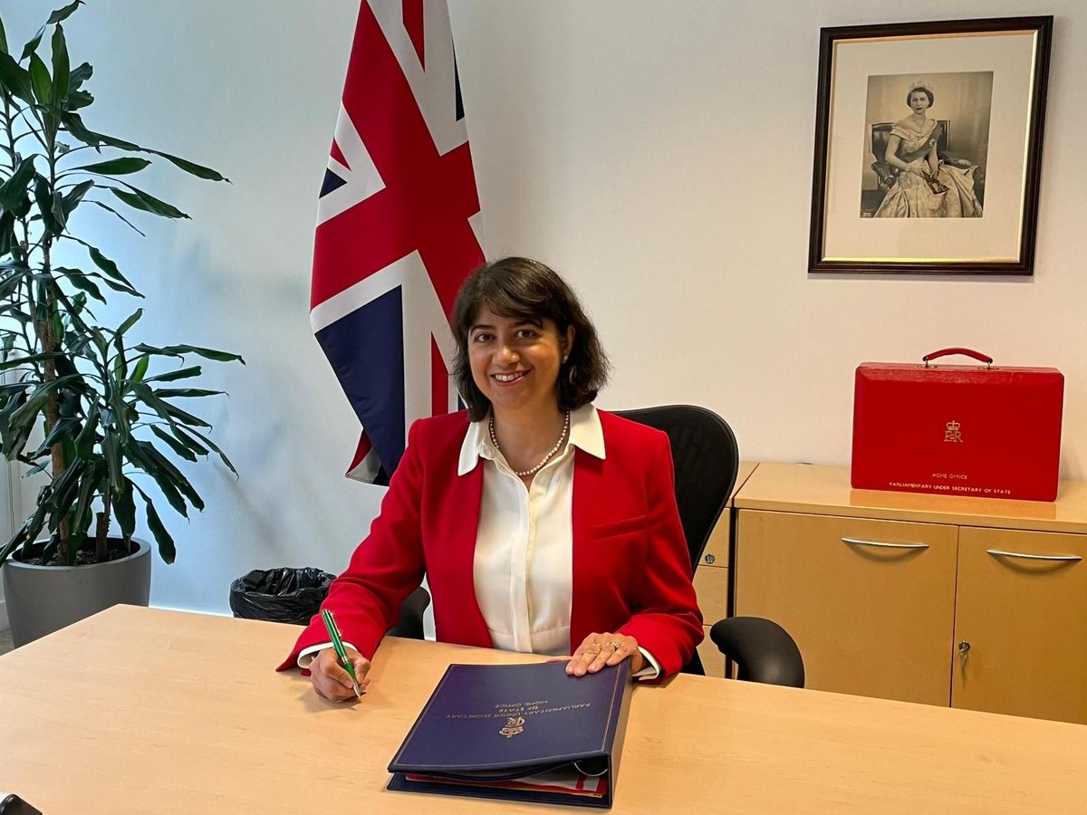 SeemaMalhotra1's tweet image. One year on from the General Election, this @UKLabour Government has started rebuilding Britain. From 4 million extra NHS appointments to 2 million meals served at free breakfast clubs, our #PlanforChange has begun to deliver.
Read my @HounslowHerald article this week on how…