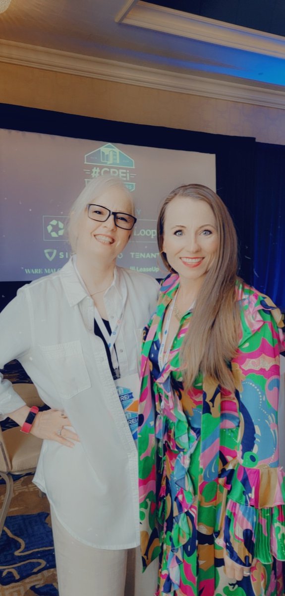 dayharrison's tweet image. I just love to look at these past #CREiSummit photos. They get me so pumped up for the next one!
I am in the presence of #CREiSummit royalty here. Did you know that @BeckReit wins best dressed every year! She is amazing. I hope you come to meet her this year too!
@cresummit