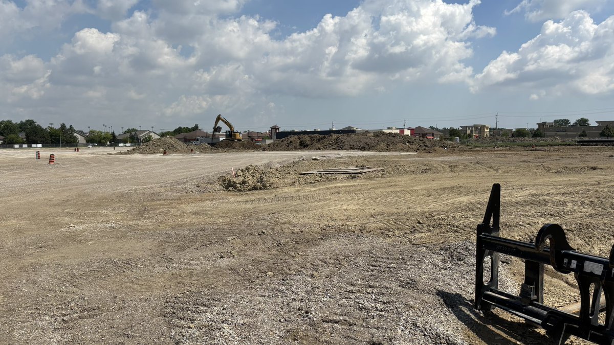 It’s an exciting day in <a href="/TownofLaSalle/">Town of LaSalle</a>. A ground breaking ceremony was just held for ‘The Shoppes at Heritage’.  The $200-million project will include a grocery store, a pharmacy, retail stores, restaurants and a hotel.  #cklw <a href="/AM800CKLW/">AM800 CKLW</a>
