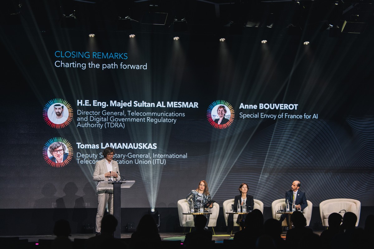AIforGood's tweet image. The #AIforGood Global Summit wrapped up the day on Center Stage with closing sessions focused on practical ways to make #AI governance effective, equitable, and fit for purpose.
This evening’s sessions featured:
👉 How to Make AI Governance Fit for Purpose? with H.E. Eng.…