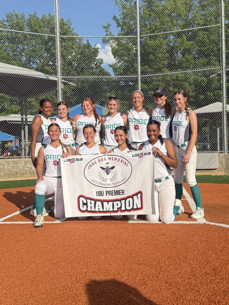 MattoonPride18u's tweet photo. Over the summer we've competed against many challenging teams and ended up in 1st place in South haven MS, Jacksonville IL, Champaign IL showcase (4-0 all day), and Lake of the Ozarks MO. 

@daccwsb @land_softball @CobrasParkland @elister22 @Jeffco_softball https://t.co/Fjffm1FJsT