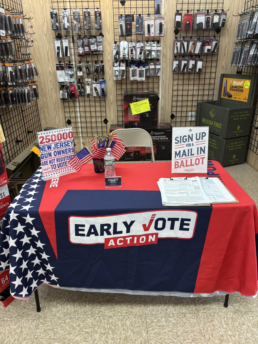 Saveamericasue's tweet image. My new favorite spot! A busy gun store in Rahway Nj!
What I’ve heard is gun people are the best people and it’s so true!!
They want nothing more than to flip Nj 🔴
They are going to be a contributing factor to our victory in November! 🇺🇸 @ScottPresler @EarlyVoteAction…