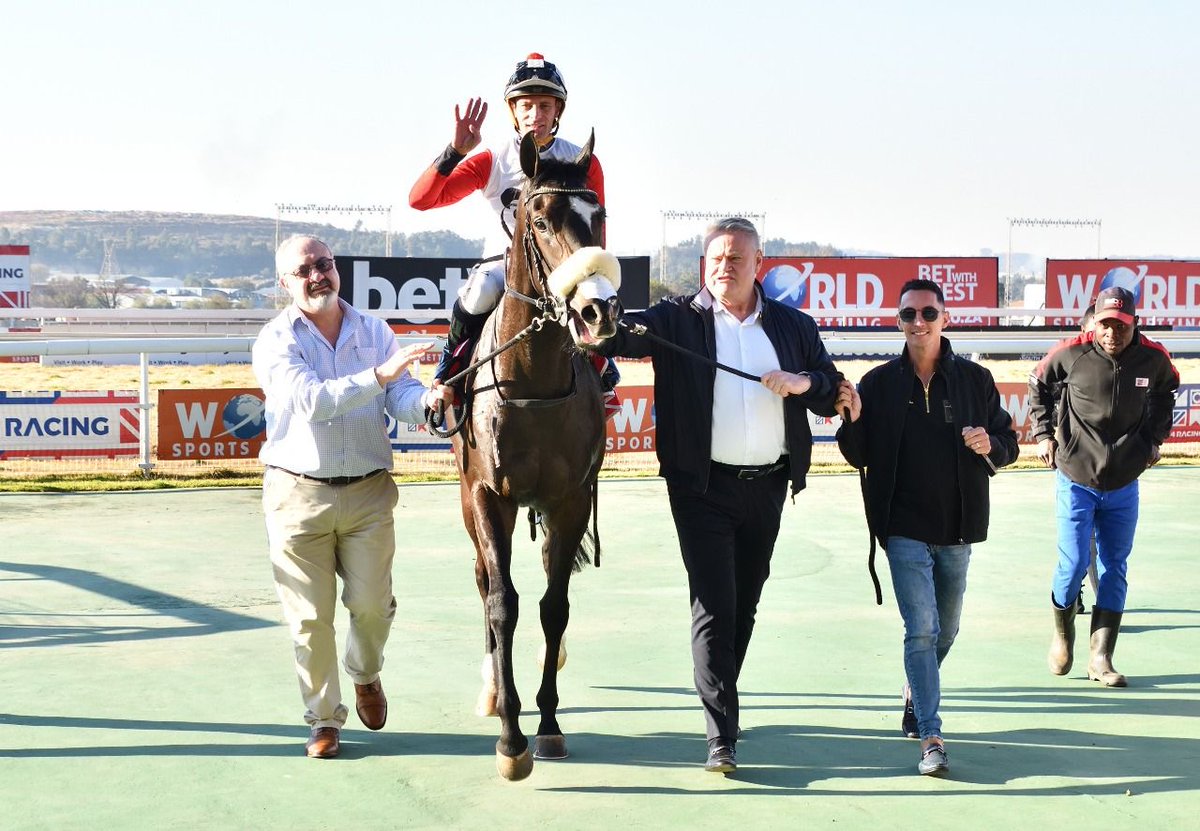 Merryweather thunders home to win by 3.5 lengths, earning the R100 000 CRS juvenile bonus.

T – Johan Janse van Vuuren
J – Gavin Lerena
O – Messrs J F &amp; L M F Wernars &amp; T Gujadhur
V – Varsfontein Stud
PP – R650 000
B – Justin Vermaak

#CPYS24 #caperacingsales
#jointhepassion