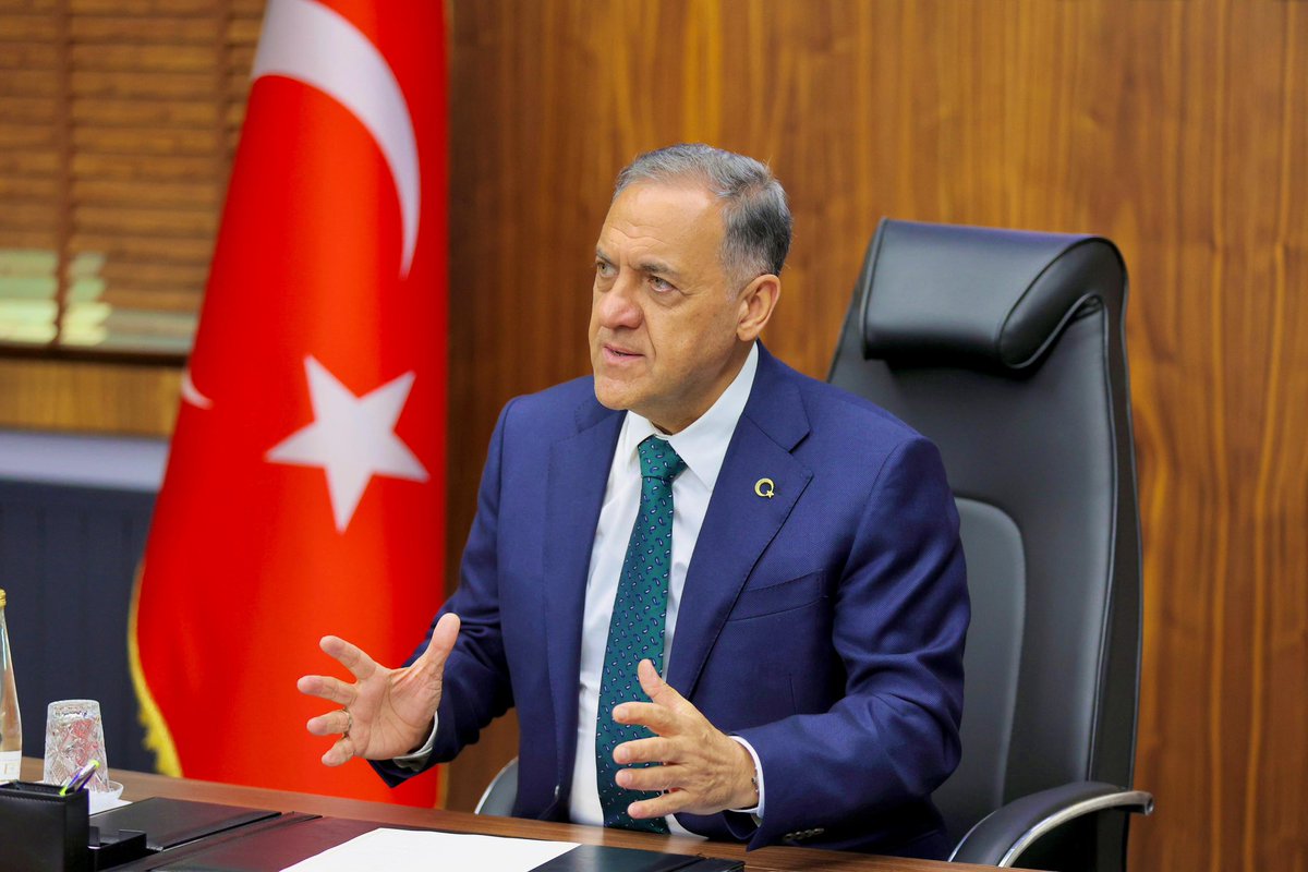 ♻️ İsraf değil, mama olacak!

Valimiz Dr. Ahmet Hamdi Usta’nın başkanlığında düzenlenen toplantıda, yemek atıklarının sahipsiz hayvanlar için mamaya dönüştürülmesi amacıyla Bingöl Sahipsiz Hayvanlar Doğal Yaşam ve Rehabilitasyon Merkezi’nde kurulması planlanan Mama Üretim Tesisi