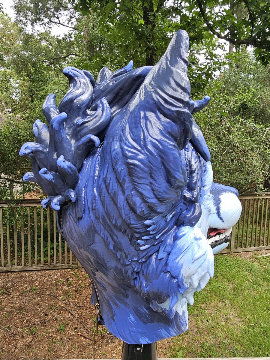 :D Our newest cutie fox is going to debut at the Snap Jaw European Pack Weekend! Woohoo!

This fox features UV paint &amp; a permanently attached tussled hair!

💥🦴