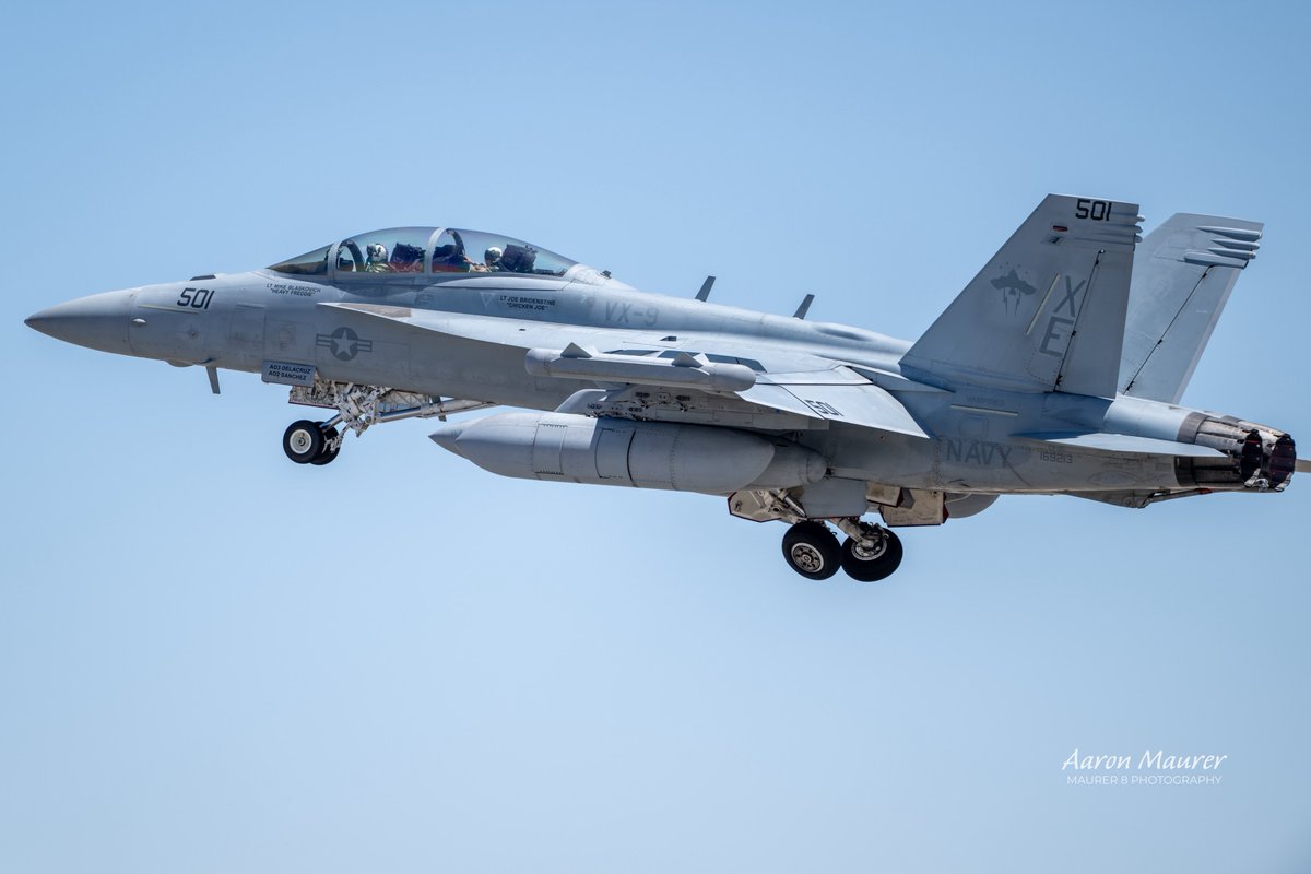 maurer8photo's tweet image. VX-9 EA-18G lighting the burners. Love the names on some of these aircraft…Heavy Freddie and Chicken Joe.
#vx9