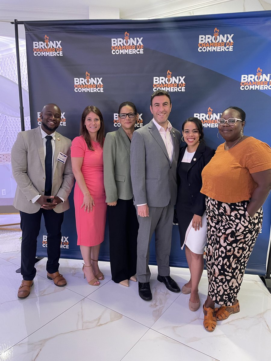 KristyMarmorato's tweet image. This morning Councilwoman Marmorato had the pleasure of joining the @thenewbxcc for their Annual Legislative Breakfast Forum this morning! ๐ฅ๐ผ Grateful for the opportunity to connect with fellow leaders, discuss key priorities, and advocate for the needs of our Bronx communities