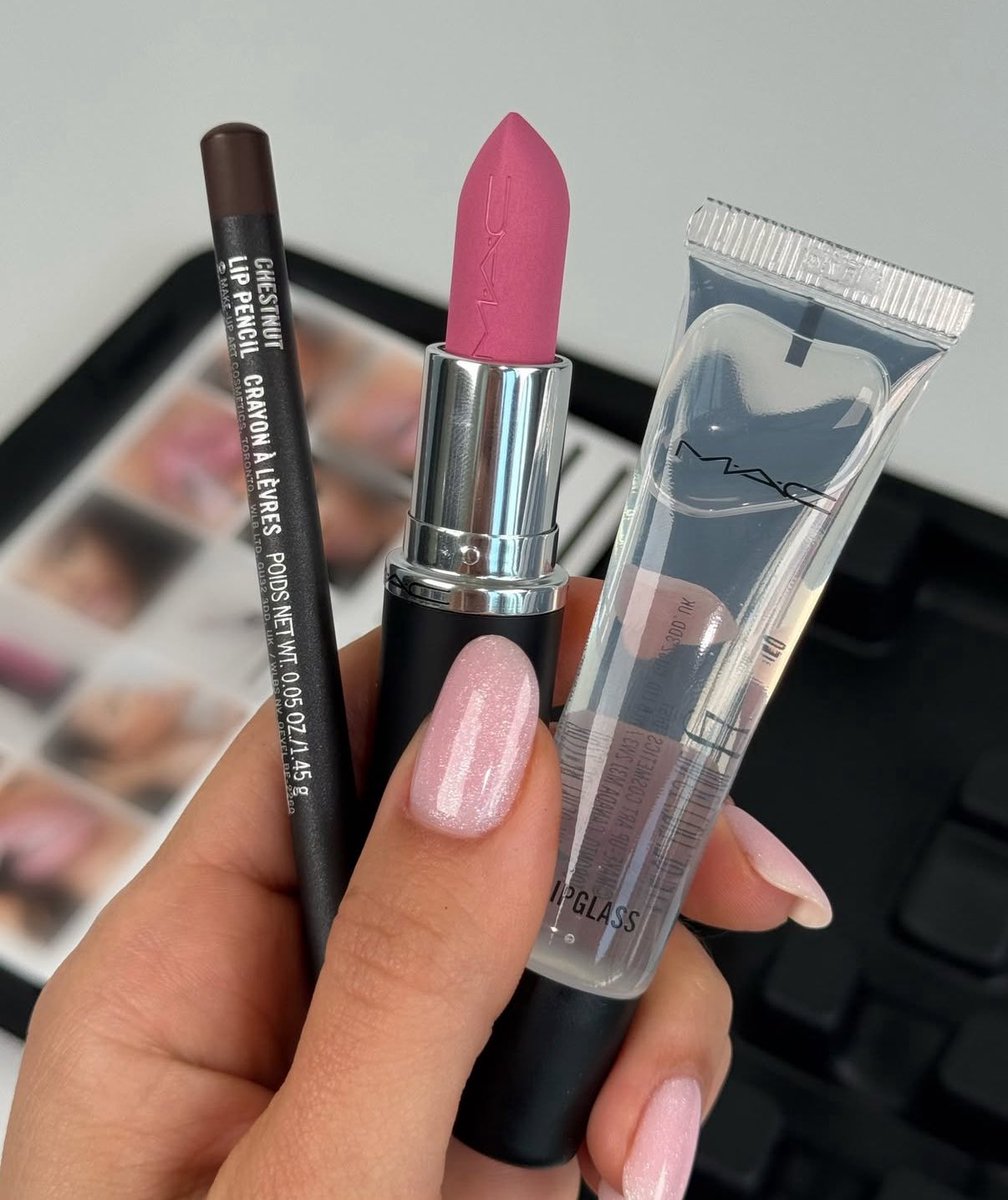 CUSTOMMARGIELA's tweet photo. the jt x mac lip combo collab is so fab wow https://t.co/x30GmlPM8U