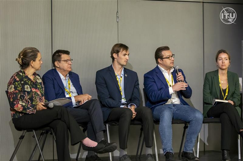 AIforGood's tweet image. Announced today during Governance Day at the #AIforGood Summit!
We’re proud to unveil @ITU’s new #report, “Measuring What Matters: How to Assess AI’s Environmental Impact,” launched during the #workshop Navigating the Intersect of AI, #Environment and #Energy for a Sustainable…