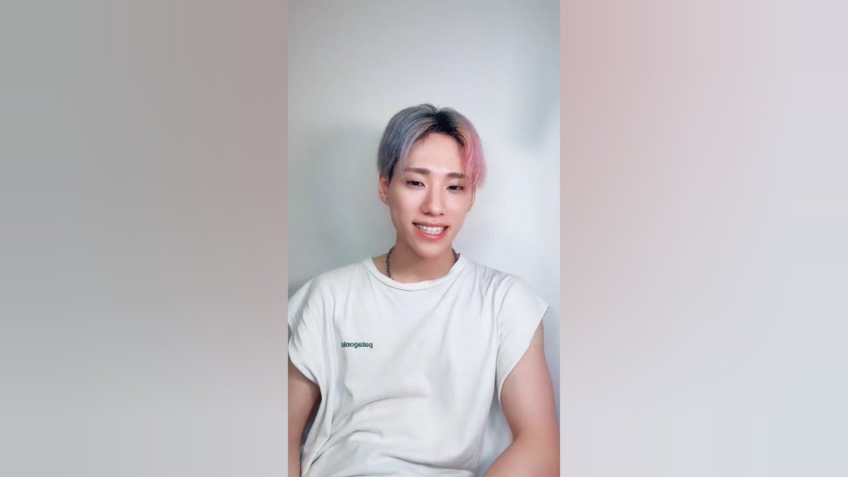 P_Webestlove's tweet image. • 10/07 • ทาโอะ • 
ไลฟ์ย้อนหลังอัพเสร็จแล้วค่ะ 

youtu.be/gU__t7bcAD4

#DefClass_tao #DefClass 
#デフクラス #เดฟคลาส

📱WithLive 2025/07/19
withlive.jp/cast.html?id=i…

🎟️Def Class LIVE TOUR「Drop 2nd」
mt.tstar.jp/cart/events/55…