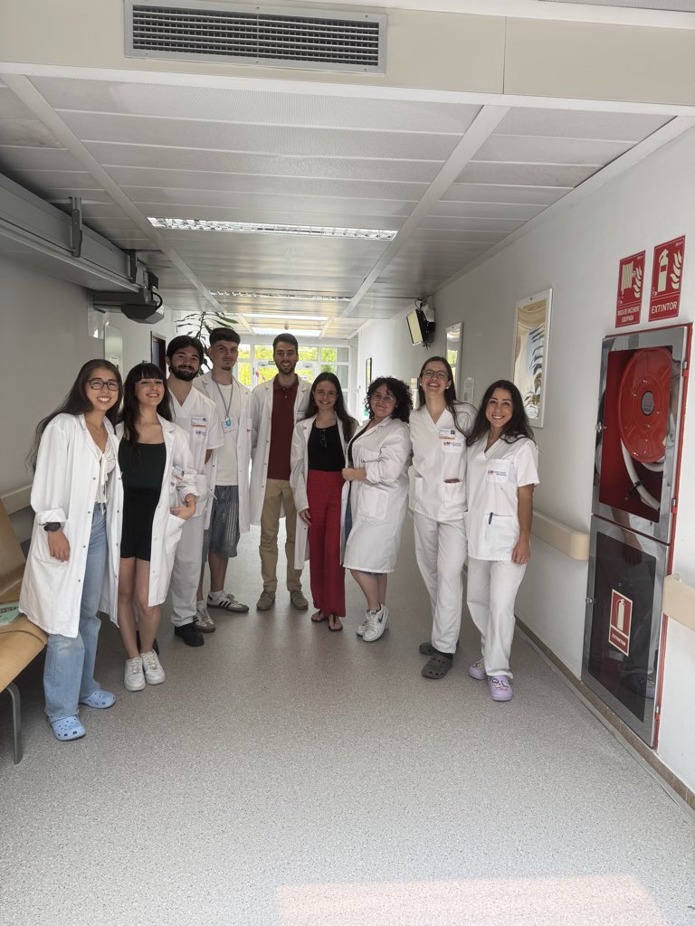 S. Farmacia HUFA (@hufafarmacia) on Twitter photo Hoy se despiden del hospital los alumnos de Farmacia de la UCM, UAH y CEU tras sus prácticas. Ha sido un placer teneros por <a href="/hufafarmacia/">S. Farmacia HUFA</a> Suerte y a por todas!!! Hoy se despiden del hospital los alumnos de Farmacia de la UCM, UAH y CEU tras sus prácticas. Ha sido un placer teneros por <a href="/hufafarmacia/">S. Farmacia HUFA</a> Suerte y a por todas!!!