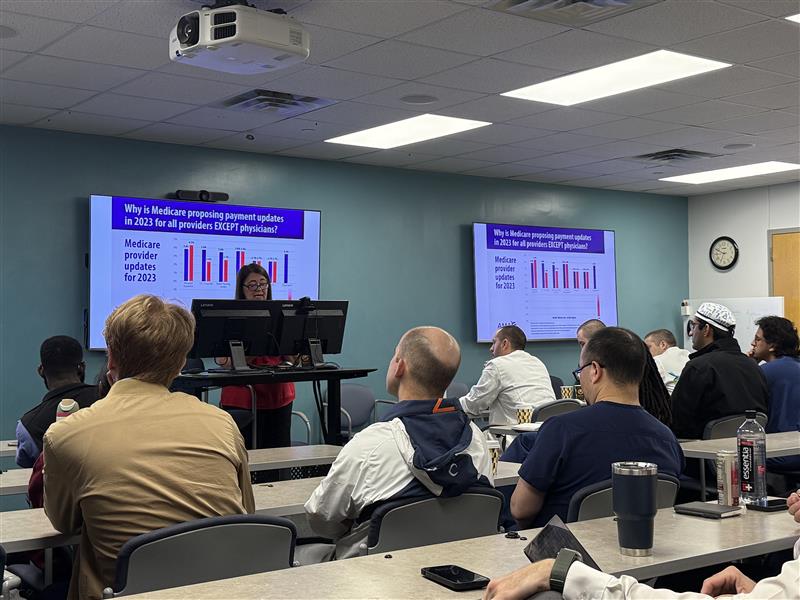 utswortho's tweet image. #UTSWOrtho had the pleasure to welcome #UTSWOrtho alumni, Kimberly Mezera, M.D. yesterday to our Grand Rounds.
Dr. Mezera spoke about the job search and life after training plus the rapid changing models of practice and culture of healthcare delivery.
@DrAntoniaChen #UTSW