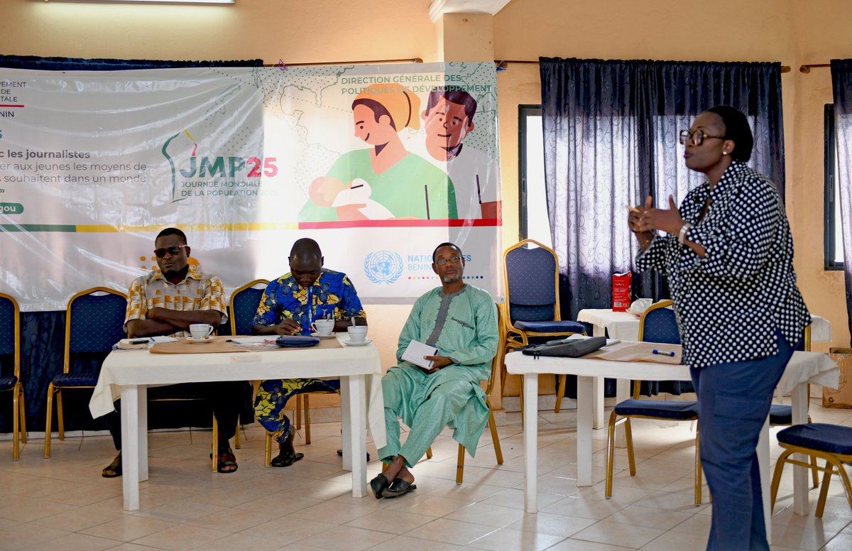 unfpa_benin's tweet image. #SemaineDeLaPopulation2025,
@unfpa_benin, @insbenin et la #DGPD ont organisé un café ☕️ thématique avec les journalistes ce 09 Juillet à Djougou afin d'échanger autour du thème de la #JMP2025.
Objectif : Renforcer le plaidoyer médiatique et la sensibilisation du grand public