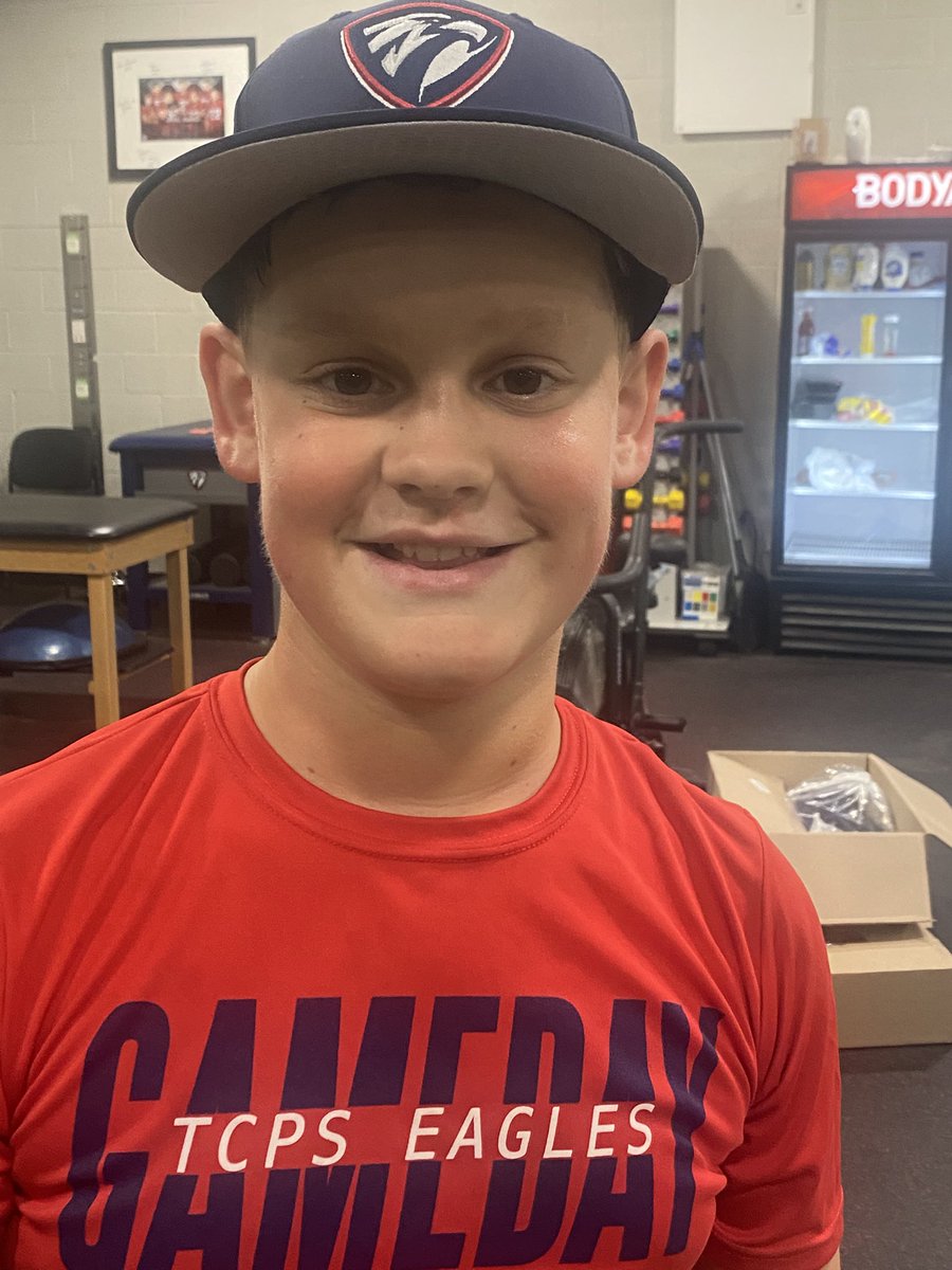 TCPSFB! (@tcpseaglesfb) on Twitter photo <a href="/Lane_Kiffin/">Lane Kiffin</a> your young doppelgänger is hammering the recruiting trail too! He’d getting these Middle Schoolers to workouts!!! <a href="/Lane_Kiffin/">Lane Kiffin</a> your young doppelgänger is hammering the recruiting trail too! He’d getting these Middle Schoolers to workouts!!!