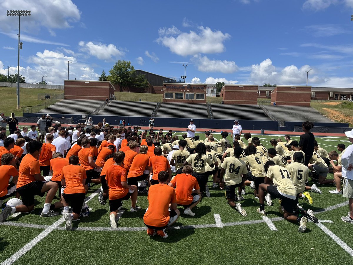 CHSJacketsFB's tweet image. We had a great 7v7 at Woodland HS today.

We enjoyed FCA speaking to us after!

#WAC