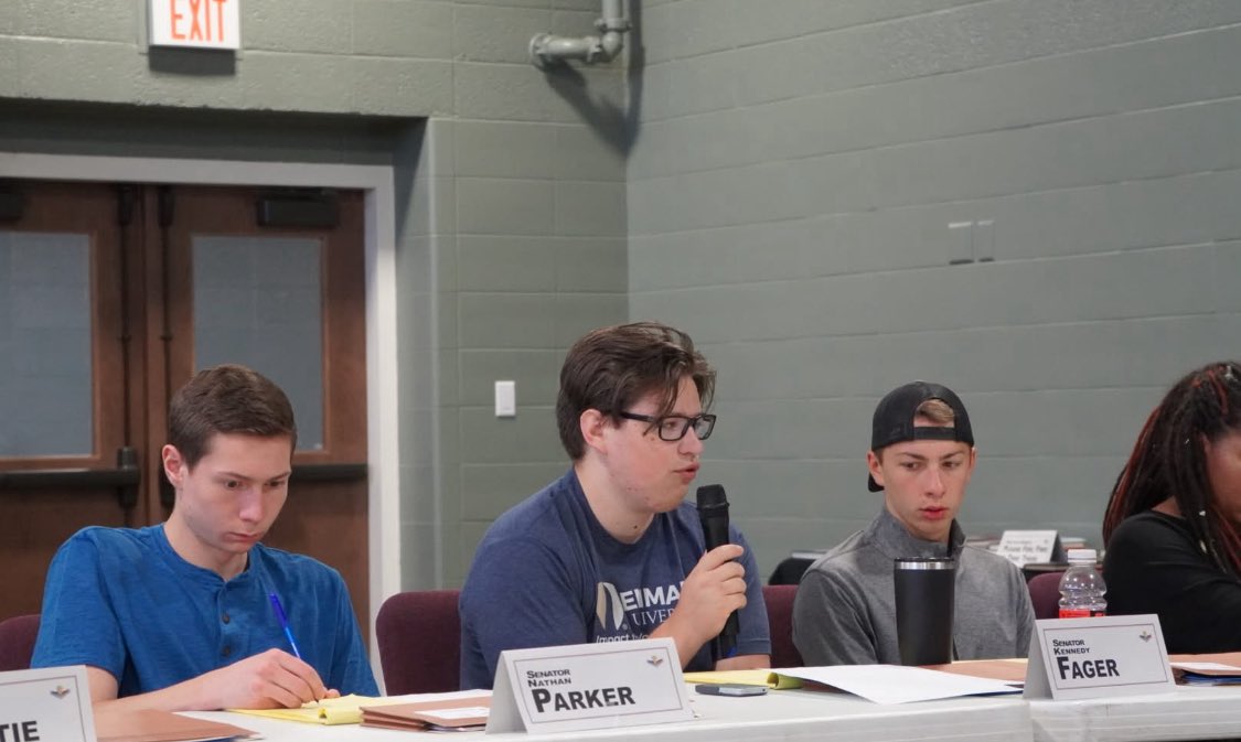 elliottengenMN's tweet image. The future is bright.
Had a blast discussing the future of education with many students from the Summer Senate.
Keep up the great work guys!