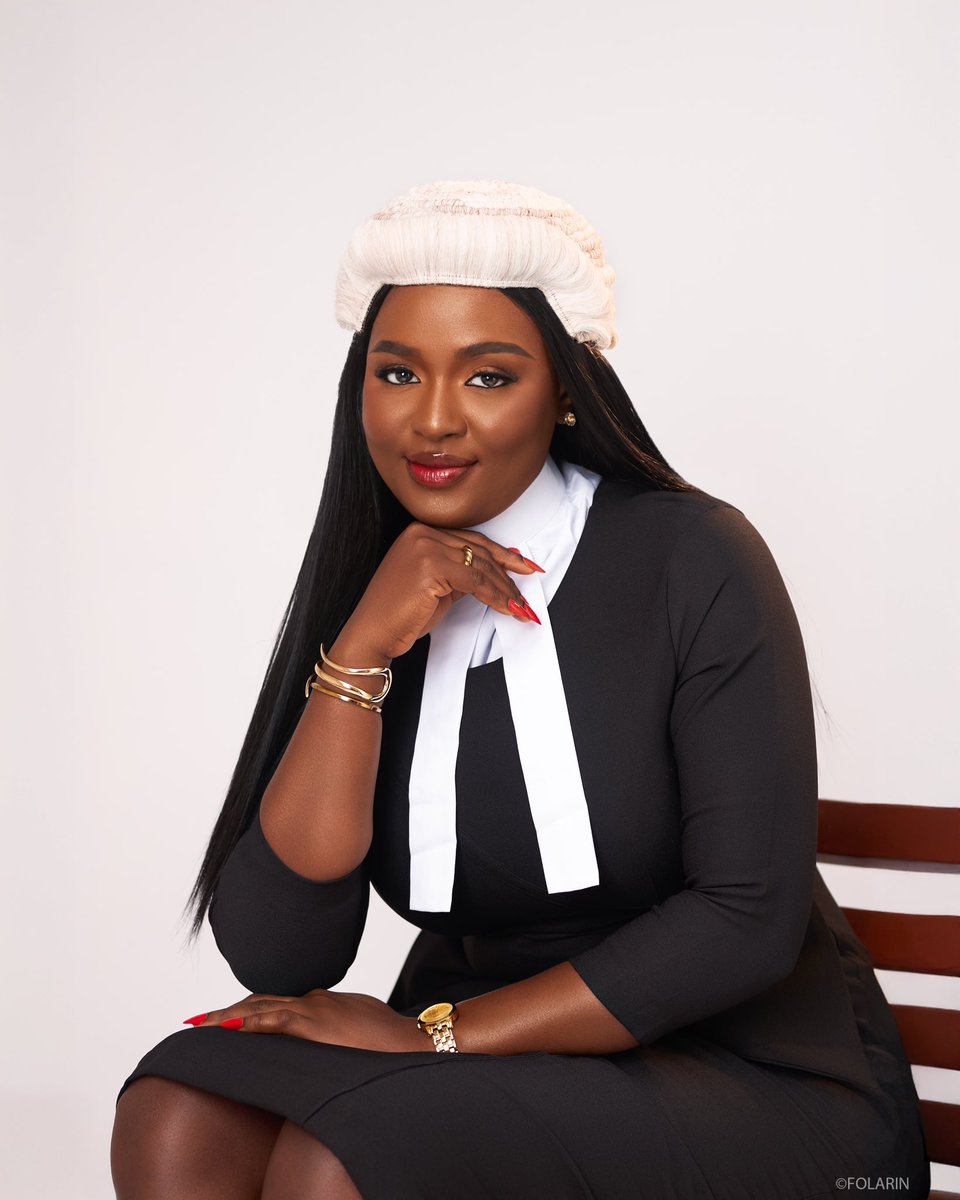 __dedayoo's tweet image. God did!!!🥰

A. Z. USMAN, ESQ.

LL.B (Hons), B. L, AICMC.
#calltobar2025  #top15% #thelaw