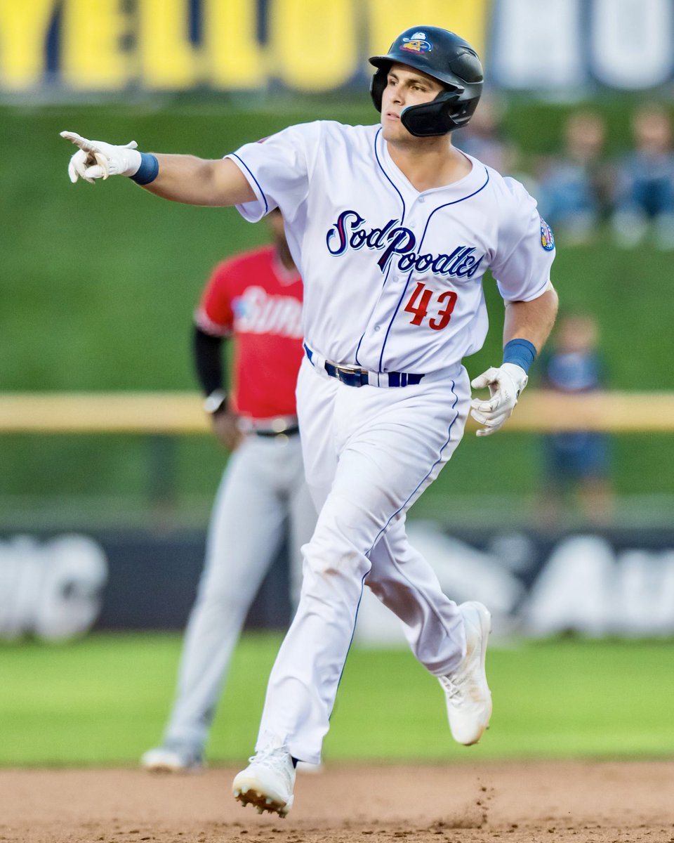 TexasBaseball's tweet image. El Rey 馃憫
congrats on becoming the @SodPoodles all-time home run king
#HookEm | @Dbacks