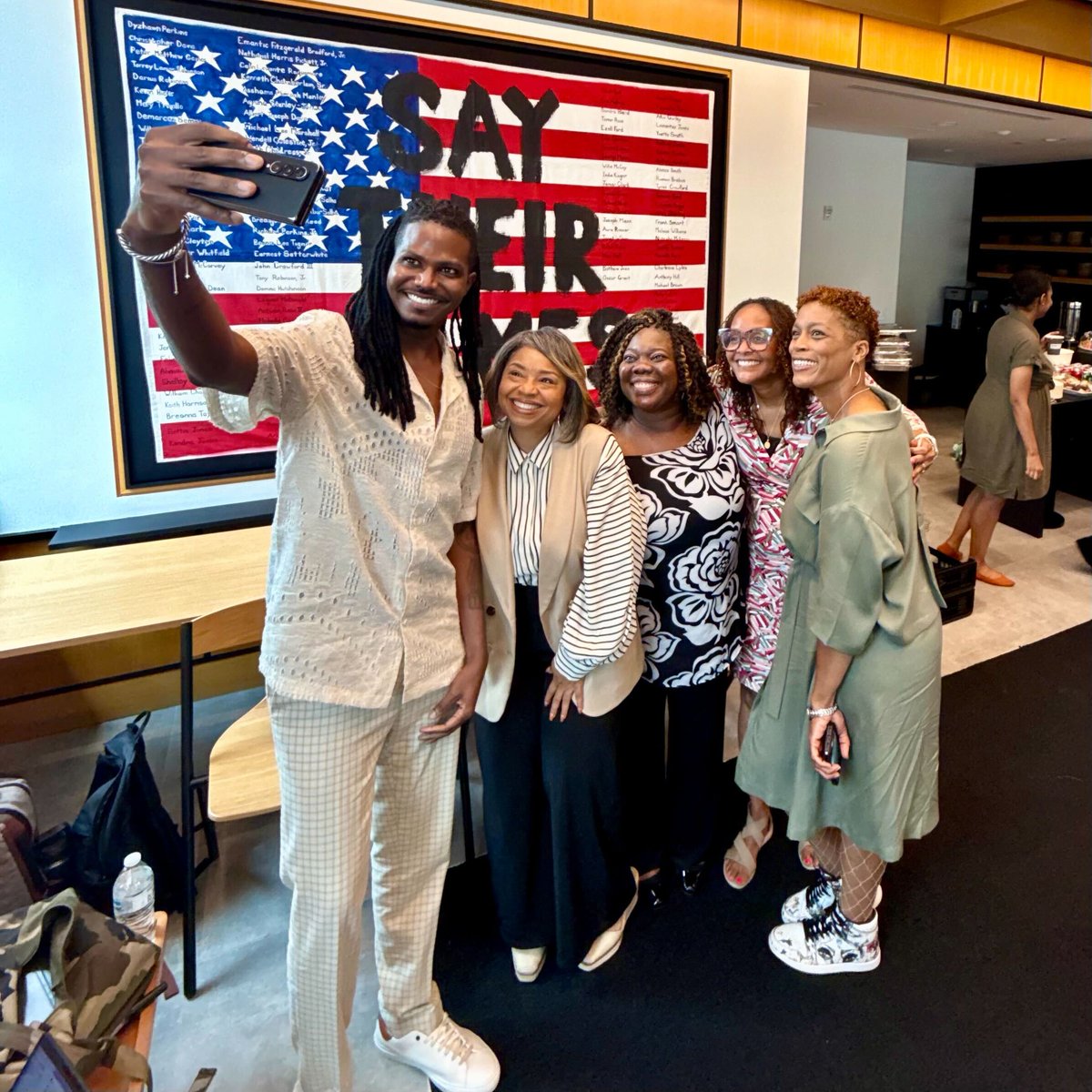 📣 Kicking off FEC in DC with powerful conversations and surprising optimism.

Today’s panel featured everyday consumers sharing their first credit experiences. Despite heavy topics, the energy is hopeful—people are connecting, laughing, and learning together.