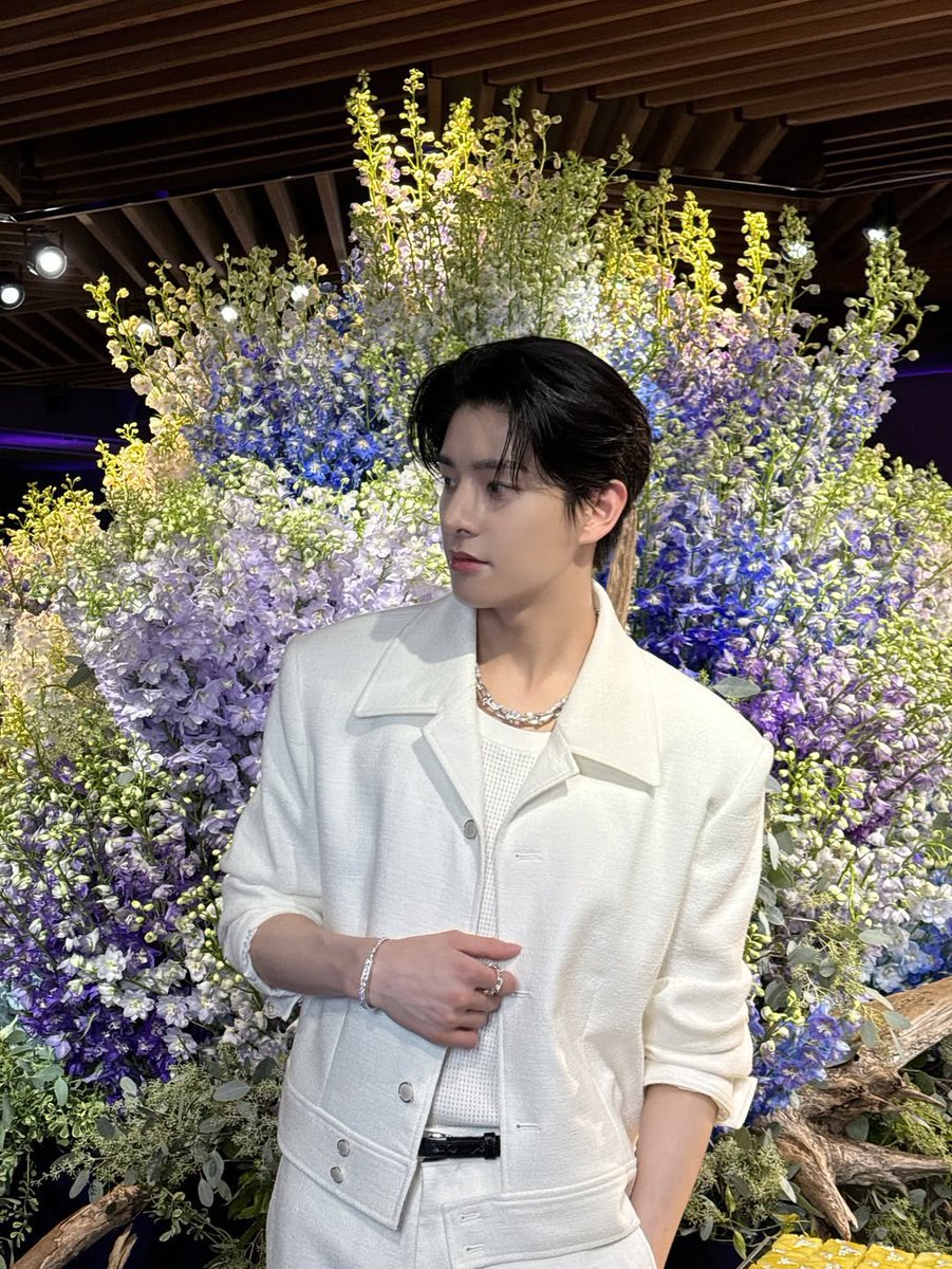 [INSTAGRAM] 250711

“🩵 <a href="/TiffanyAndCo/">Tiffany & Co.</a>
#Tiffanyandco #TiffanyGinza #TiffanyPartner #JAKE”

🔗: instagram.com/p/DL7tsS5hlRt/

(1/2)

<a href="/ENHYPEN_members/">ENHYPEN</a> <a href="/ENHYPEN/">ENHYPEN OFFICIAL</a> #ENHYPEN #엔하이픈