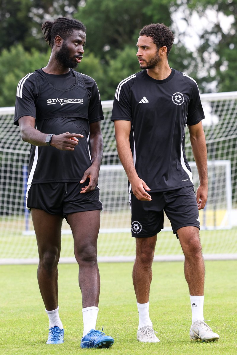 m_melbourne3's tweet photo. @PFA training camp week 2✅ 
First game in 335 days🙌🏾. https://t.co/ENFe0nreAa