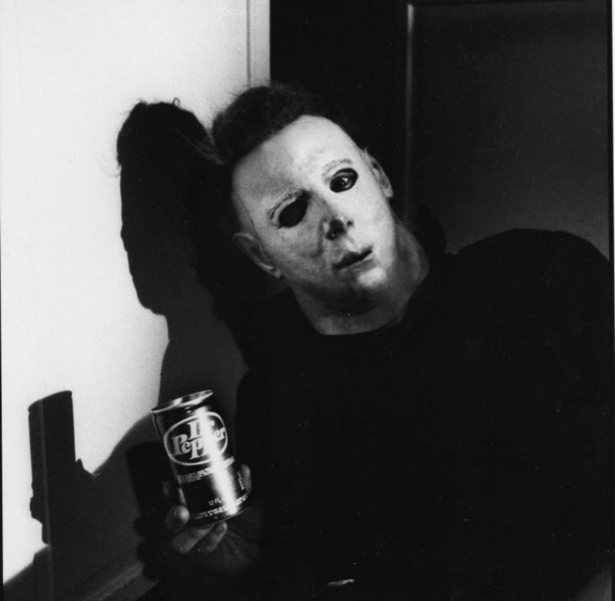 Halloweenmovies's tweet image. Behind-the-Scenes - HALLOWEEN 1978
Sign up for The Halloween Portal, the premiere destination for fans featuring breaking news, exclusive content, and much more.
halloweenportal.com
#halloweenportal #michaelmyers #halloweenmovies #Halloweenmovie #thenighthercamehome…
