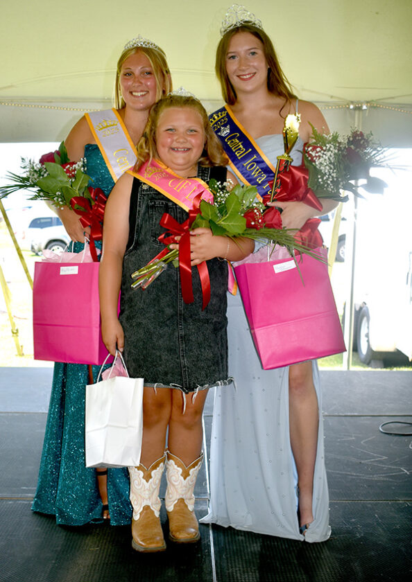 🎉 Congratulations to Rory Piscitelli!
Rory was named First Runner-Up in the 2025 Central Iowa Fair Queen competition at the Central Iowa Fairgrounds! 👑
🔴🔵