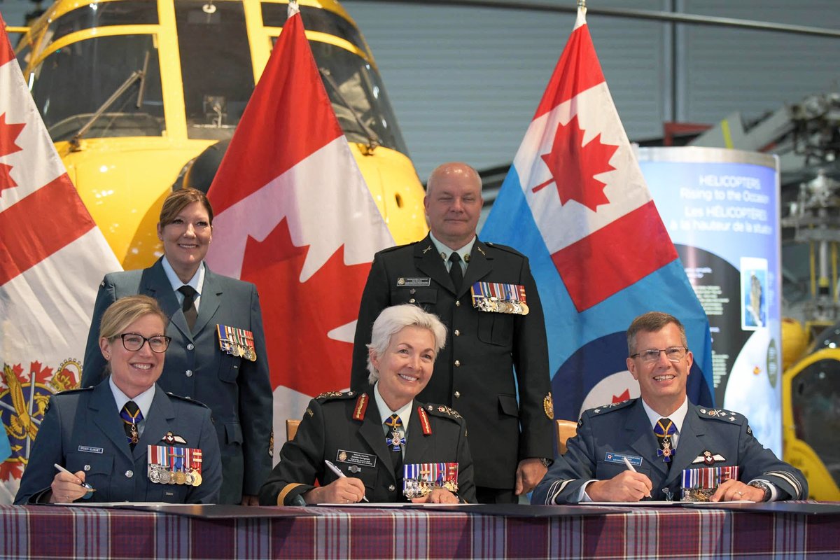 CanadianForces's tweet image. Lieutenant-General Jamie Speiser-Blanchet assumed command of the Royal Canadian Air Force from Lieutenant-General Eric Kenny, during a change of command ceremony earlier today. #RCAF canada.ca/en/department-…