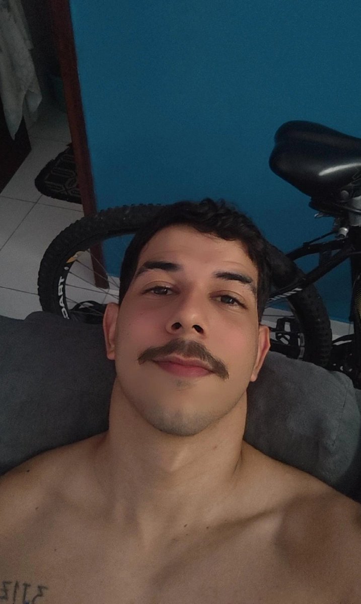 Teojacks's tweet image. [música romântica]