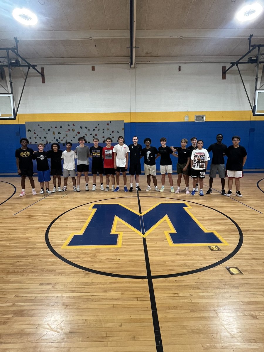 manville_bball's tweet photo. Lockdown Defense Team Camp @Mike_Jagacki https://t.co/XZK9mmPvcR