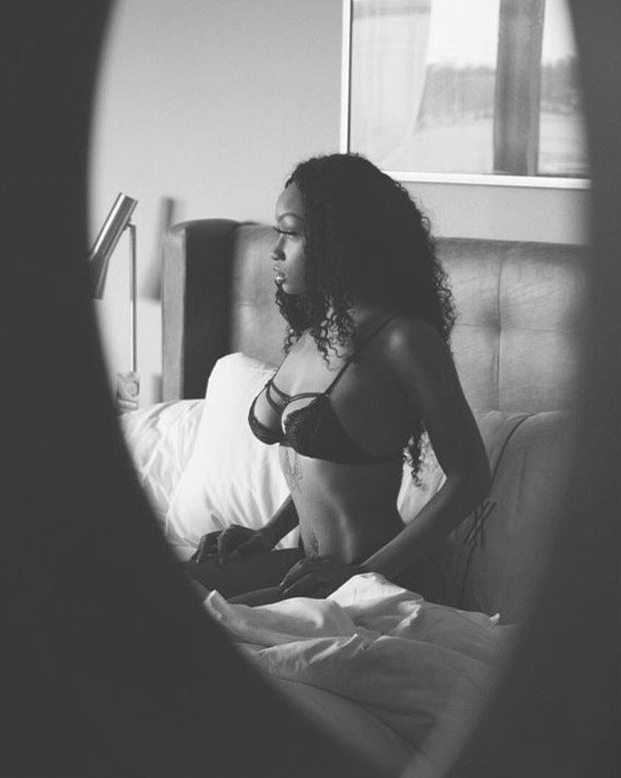 Hidden_Files1's tweet image. Between The Shadows &amp;amp; The Sheets, There's a Version of Her Waiting To Be Seen.....

#lasvegas #photoshoot #lasvegasphotographer