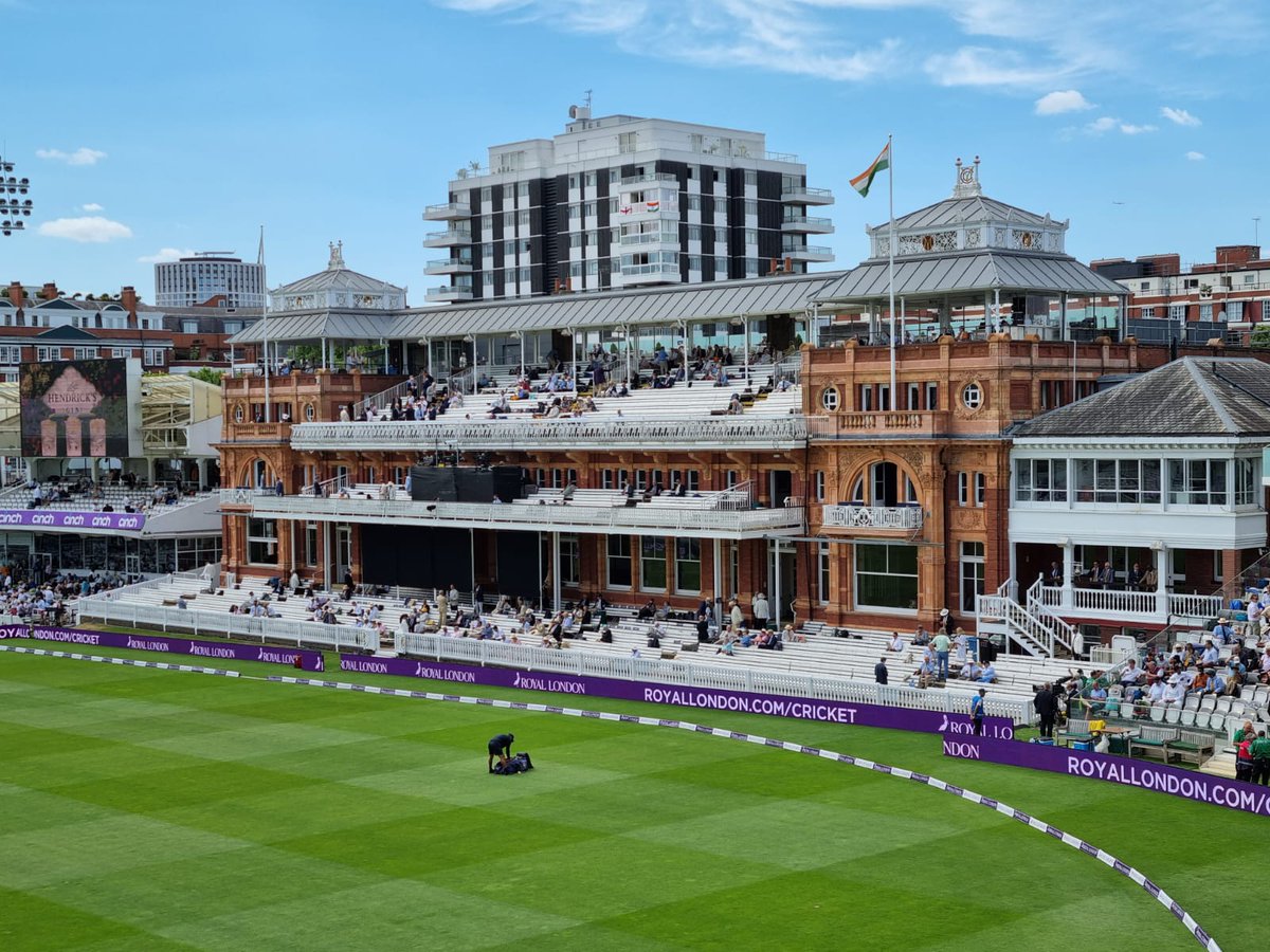 chandruiyer's tweet image. As teams @ECB_cricket &amp;amp; @BCCI come face to face for the @HomeOfCricket test match with the series finely balanced at 1-1, a good time to reminisce my previous visit to this historic venue where #NammaBengaluru @klrahul got a famous match winning century in 2021. #Goodluck