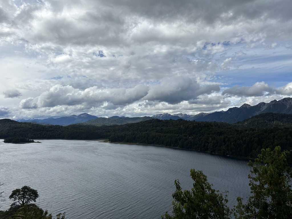 AlexLaplaza_'s tweet image. Rainmaker is building out our International team. 

You&apos;ll see far-flung corners of the Earth, break bread with government leaders, and bring water abundance to the most water-stressed regions of the world.

Adventure awaits. Link below.