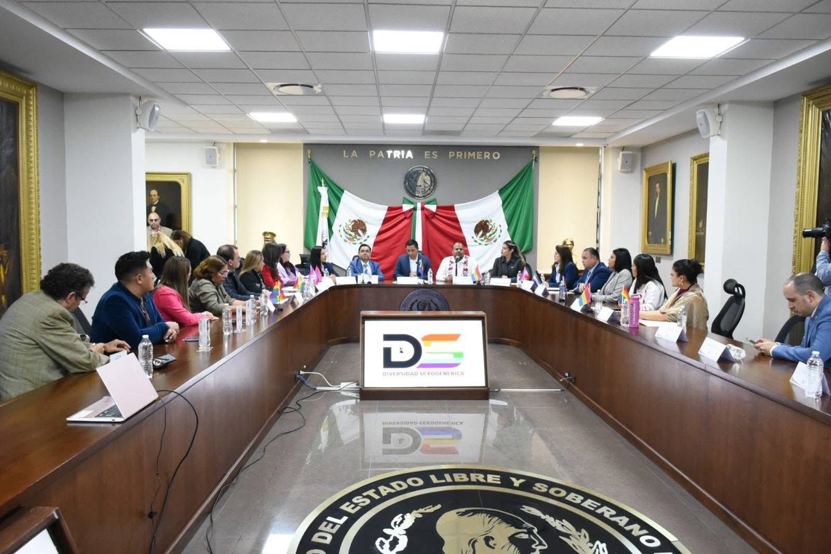 Familiares de personas LGBTIQ+ desaparecidas y buscadores que pertenecemos  a esta población seguimos  al frente, impulsando cambios y abriendo camino.

Nuestra voz, nuestra lucha y nuestra experiencia deben estar al centro de toda decisión sobre búsqueda, verdad y seguridad.