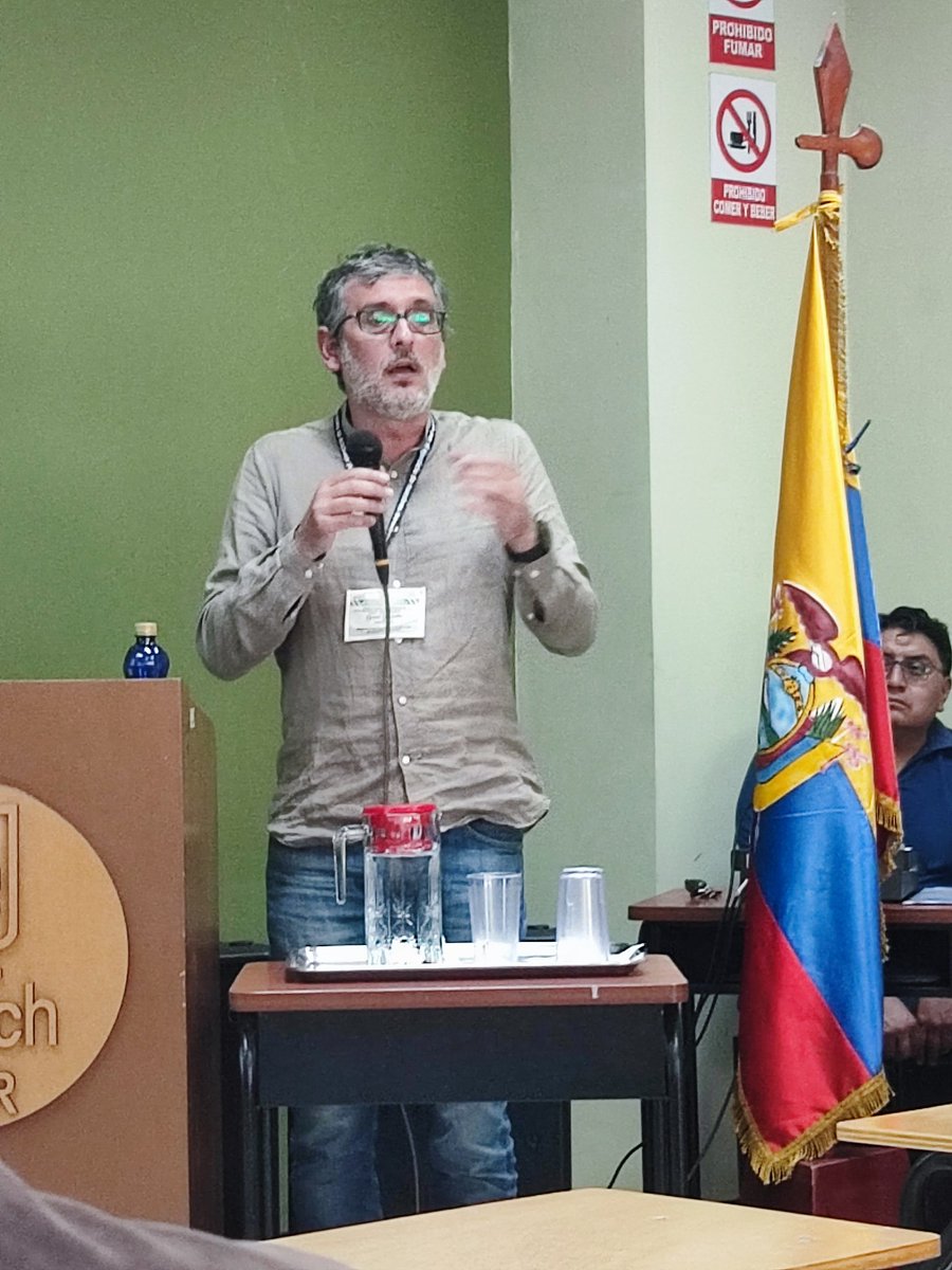 David González (@davidsustraiak) on Twitter photo Un gran honor poder participar ayer en la Universidad SPOCH de Riobamba con la ponencia "Fertilización regenerativa de suelos" en el marco del 🌿𝐈𝐈𝐈 𝐄𝐧𝐜𝐮𝐞𝐧𝐭𝐫𝐨 𝐈𝐧𝐭𝐞𝐫𝐧𝐚𝐜𝐢𝐨𝐧𝐚𝐥 𝐝𝐞 𝐂𝐨𝐦𝐮𝐧𝐢𝐝𝐚𝐝𝐞𝐬 𝐝𝐞 𝐀𝐩𝐫𝐞𝐧𝐝𝐢𝐳𝐚𝐣𝐞🌿 Un gran honor poder participar ayer en la Universidad SPOCH de Riobamba con la ponencia "Fertilización regenerativa de suelos" en el marco del 🌿𝐈𝐈𝐈 𝐄𝐧𝐜𝐮𝐞𝐧𝐭𝐫𝐨 𝐈𝐧𝐭𝐞𝐫𝐧𝐚𝐜𝐢𝐨𝐧𝐚𝐥 𝐝𝐞 𝐂𝐨𝐦𝐮𝐧𝐢𝐝𝐚𝐝𝐞𝐬 𝐝𝐞 𝐀𝐩𝐫𝐞𝐧𝐝𝐢𝐳𝐚𝐣𝐞🌿