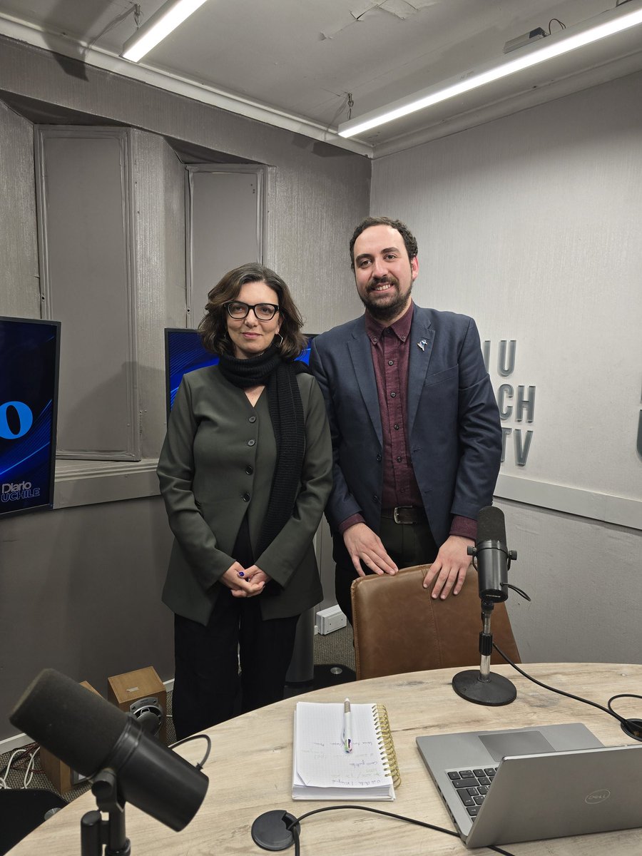 Nicolás Rojas Inostroza (@rojasinostroza) on Twitter photo Varinia Brodsky, directora del <a href="/MNBAChile/">MNBA Chile | Museo Nacional de Bellas Artes</a> <a href="/patrimonio_cl/">Patrimonio_cl</a>, nos cuenta de la muestra sobre Roberto Matta que se inaugura hoy en el #Semáforo 🚦🚦 de <a href="/uchileradio/">Diario-Radio UChile</a> youtu.be/Bjsi20crPyQ?si… Varinia Brodsky, directora del <a href="/MNBAChile/">MNBA Chile | Museo Nacional de Bellas Artes</a> <a href="/patrimonio_cl/">Patrimonio_cl</a>, nos cuenta de la muestra sobre Roberto Matta que se inaugura hoy en el #Semáforo 🚦🚦 de <a href="/uchileradio/">Diario-Radio UChile</a> youtu.be/Bjsi20crPyQ?si…