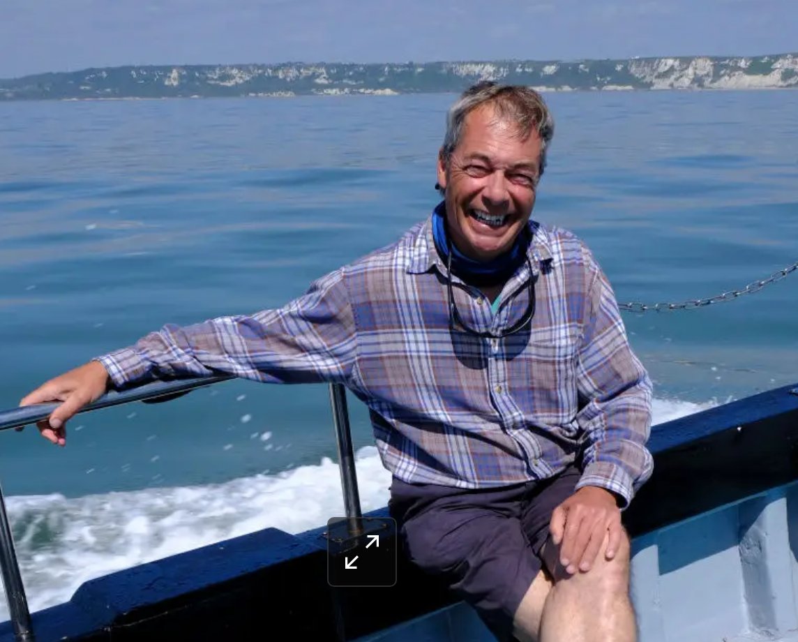 Massive security risk to the UK with this small boat landing back at Dover today. #Farage #ReformUK