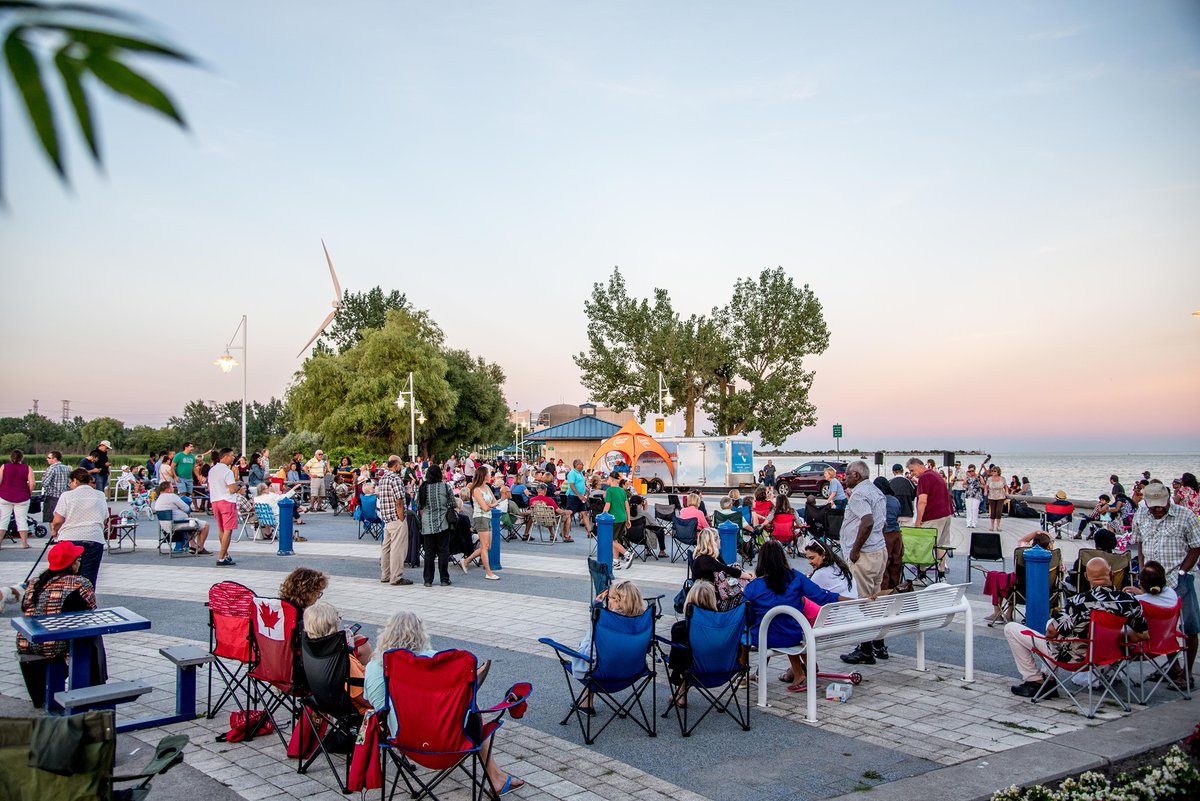 DYK the City of Pickering offers free waterfront concerts  Thursdays from 7-9pm? Enjoy live music and dancing by the lake.

Clarehaven Estates in North Pickering puts you close to it all, and with only 3 lots remaining, now’s the time to make your move. 
tinyurl.com/clrhvn25