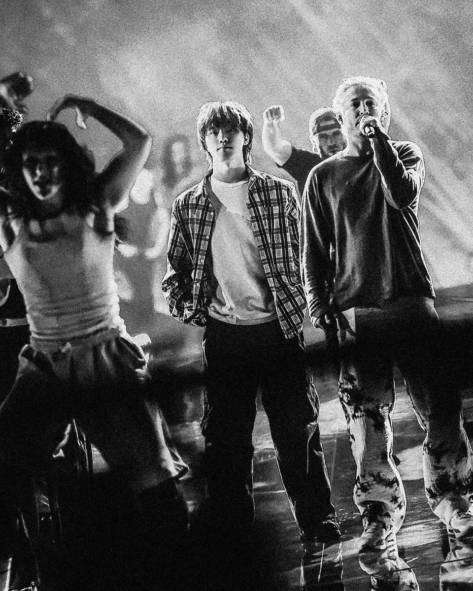 _TeamDINO's tweet image. Dinonaras and carats, let us cheer and be loud for our ace maknae who be performing at the opening ceremony of the Esports World Cup 2025 in a few hours.

LET’S GO, DINO!!! 🙌🏻🎉🥳
DROP THE TAGS! 

DINO AT ESPORTS WORLD CUP
#디노와_함께하는_2025EWC주제곡…