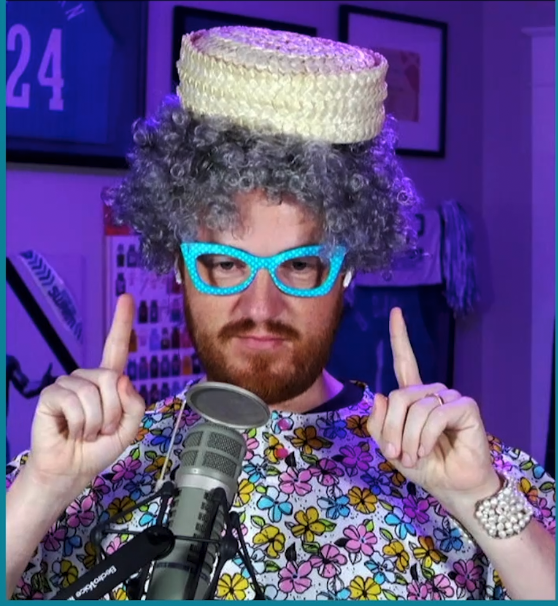 If the Hornets are looking for a substitute teacher for Eric or Dell we know someone with a LOT of screentime