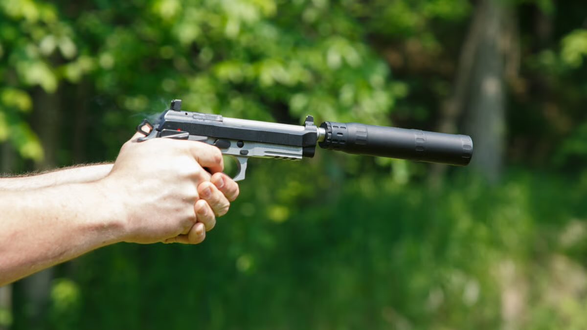 Guns.com (@guns_com) on Twitter photo What suppressor do you prefer for your 9mm pistol?
Check out our review of the <a href="/gmsuppressors/">Gemtech Suppressors</a> Lunar 9:
guns.com/news/reviews/g… What suppressor do you prefer for your 9mm pistol?
Check out our review of the <a href="/gmsuppressors/">Gemtech Suppressors</a> Lunar 9:
guns.com/news/reviews/g…