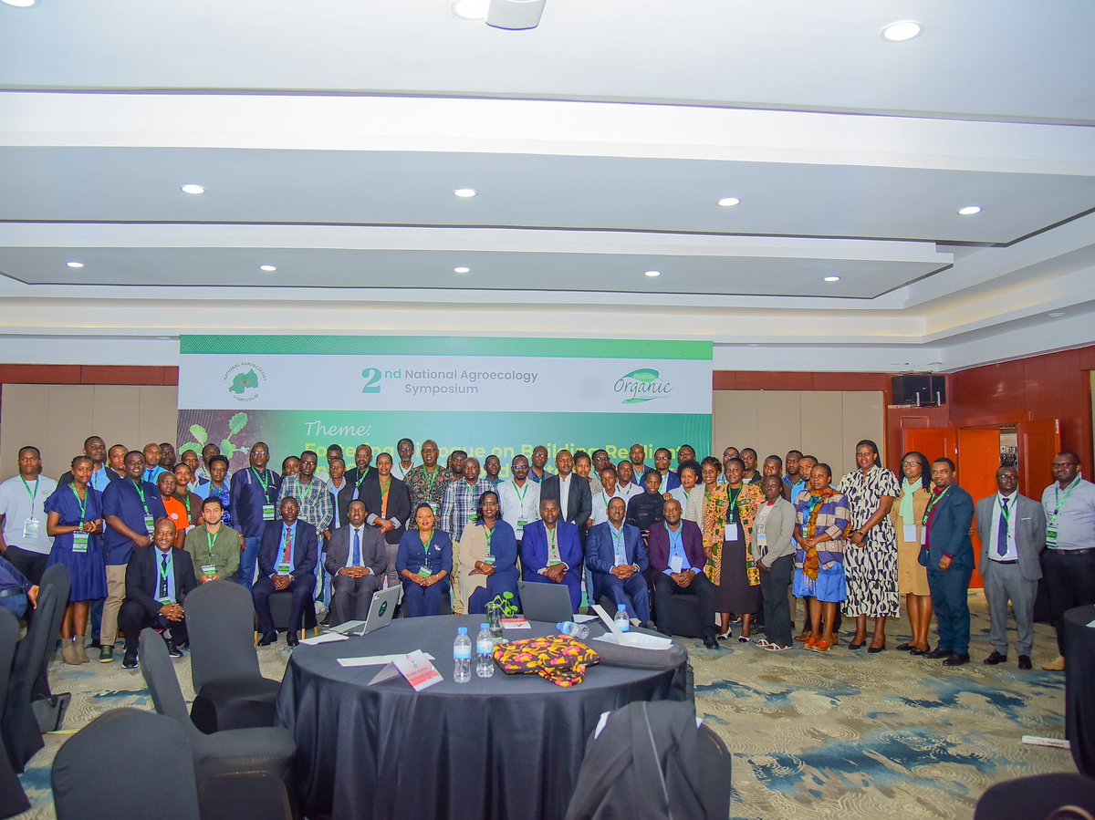 Alexis Nyandwi 🇷🇼 (@alexisnyandwi12) on Twitter photo In his closing remarks, Faustin Vuningoma, Coordinator of <a href="/RccdnRwanda/">Rwanda Climate & Dev't Network</a>, thanked all partners for making the 2nd #RwandaAgroecologySymposium a success. He applauded strong Gov’t–Private Sector collaboration in advancing agroecology as key to resilient food systems, and urged all In his closing remarks, Faustin Vuningoma, Coordinator of <a href="/RccdnRwanda/">Rwanda Climate & Dev't Network</a>, thanked all partners for making the 2nd #RwandaAgroecologySymposium a success. He applauded strong Gov’t–Private Sector collaboration in advancing agroecology as key to resilient food systems, and urged all