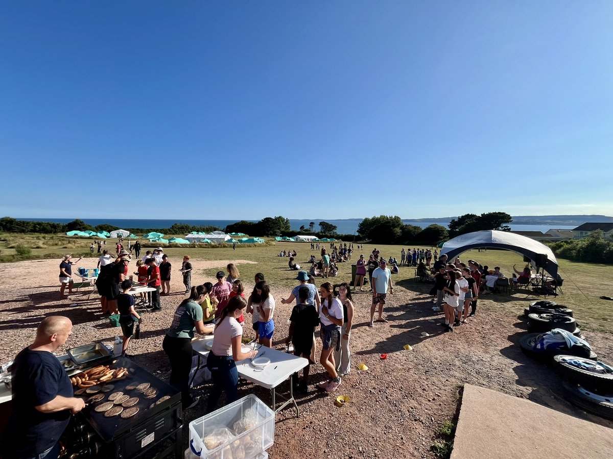 Last night BBQ vibes with DJ Gillon on the chill dance tunes. What a great week @RGSY7Camp