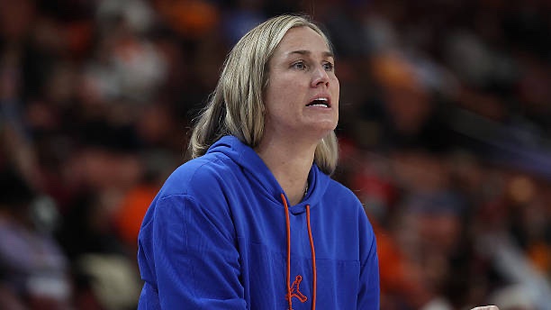 SEC Hot Seat Scale🚨

Burnt🔥
Joni Taylor - Texas A&amp;M👍

Scorching🔥
Katie Abrahamson - Georgia🐶

Warm🔥
Kelly Rae Finley - Florida🐊

Lukewarm🌤️
Sam Purcell - Miss St🐶

Cool Breeze❄️
Shea Ralph - Vanderbilt⚓️

Comment hot seat predictions below⬇️