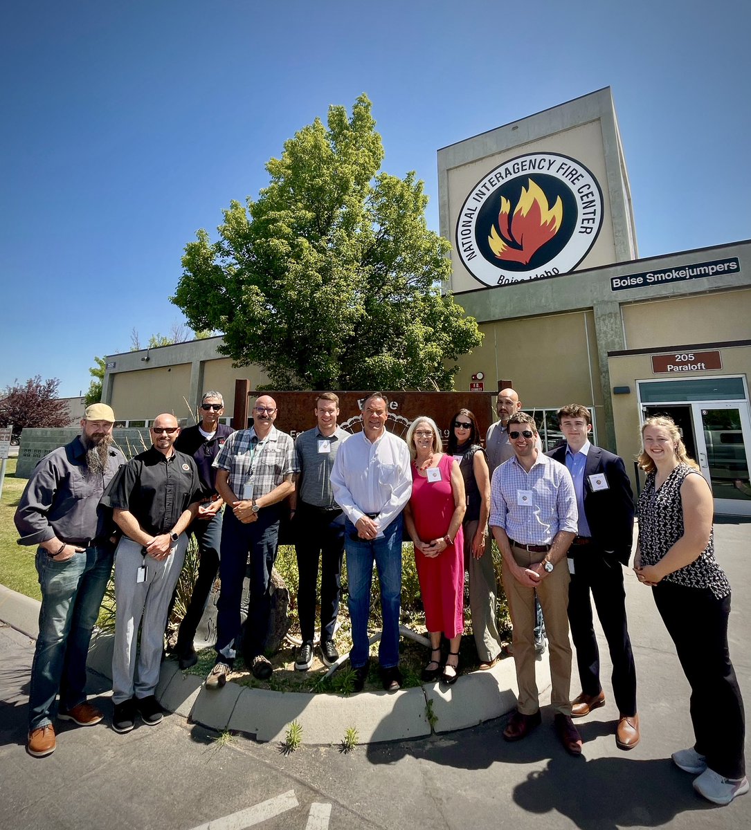 RepRussFulcher's tweet image. In Boise, my team and I met with the leadership at the National Interagency Fire Center (NIFC).
@NIFC_Fire plays a fundamental role in coordinating our nation’s wildfire response and ensuring that federal, state, and tribal wildland personnel have the resources, intelligence,…
