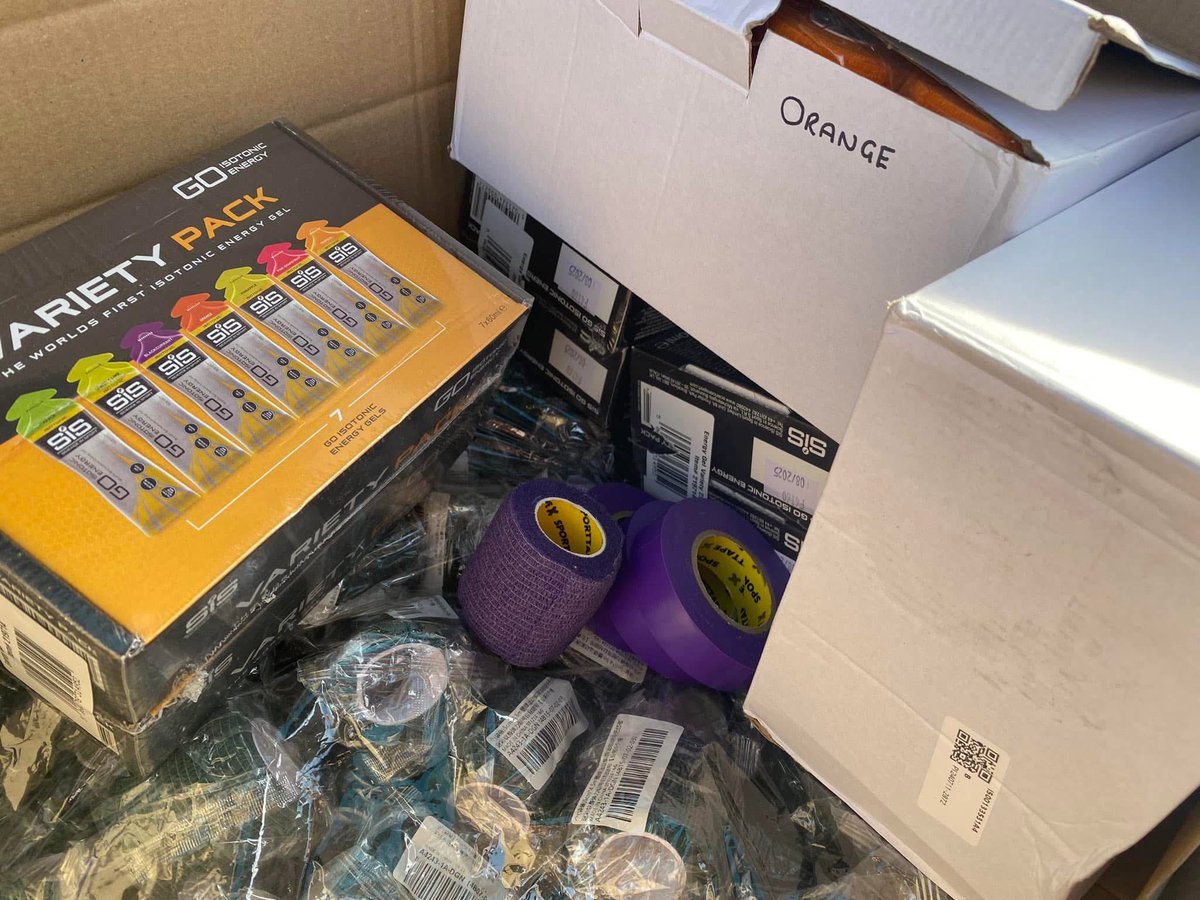 ChangingRoomEst's tweet image. Changing Room Essentials x @westburyutd
Back for Season 2💥
Proud to be supplying the squad with:
✅ Cohesive Tapes
✅ SIS Gels
✅ Sock Sleeves
Let’s go again!⚽️
From grassroots to elite, we ve got you covered - whatever the budget.
DM us now to get your team prepped & ready