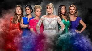 MrDariusMcG's tweet image. Anyone else think the six should buy the vic in #eastenders (Linda could be a silent partner) would be iconic @bbceastenders